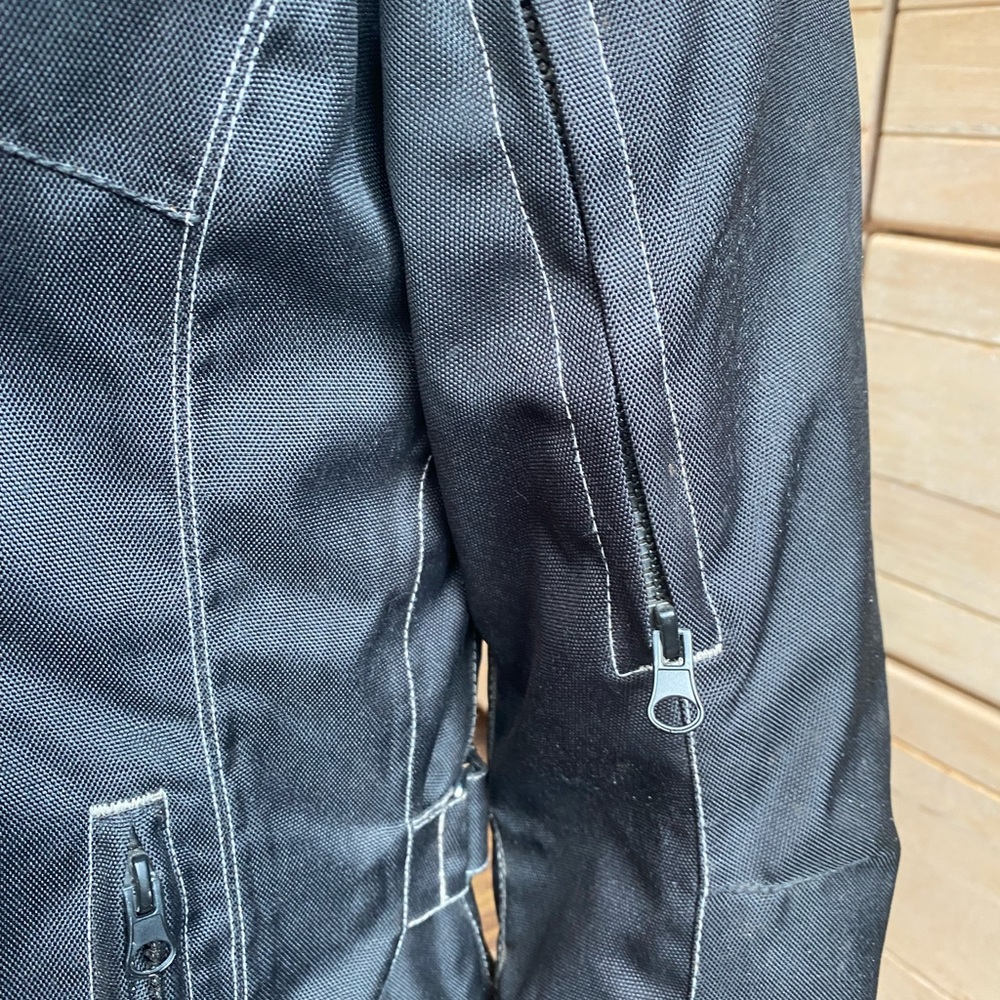 Motorcycle jacket - Picture 6 of 8
